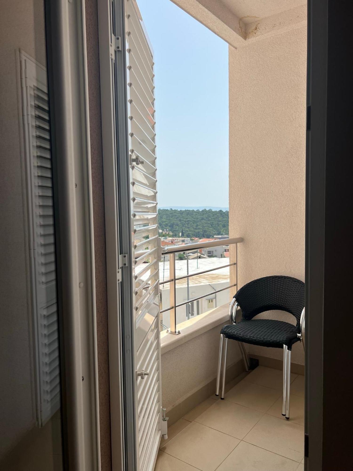 Apartment Lucija - Cozy Flat In The City Center With A Sea View & Parking ماكارسكا المظهر الخارجي الصورة